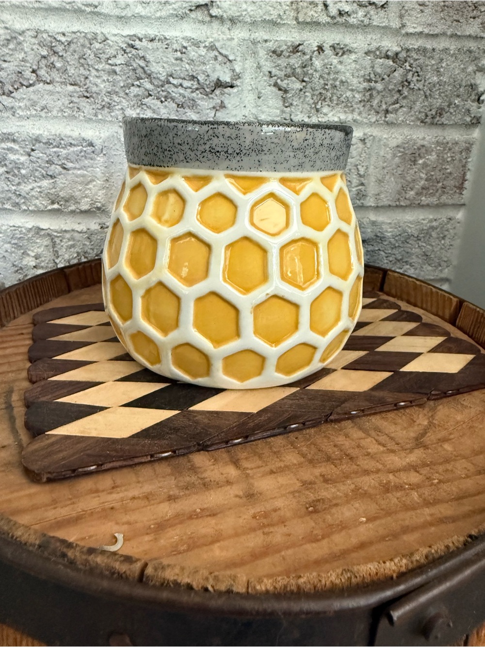 Bee Honeycomb Ceramic Planter - Yellow & Gray - Picture 3 of 4
